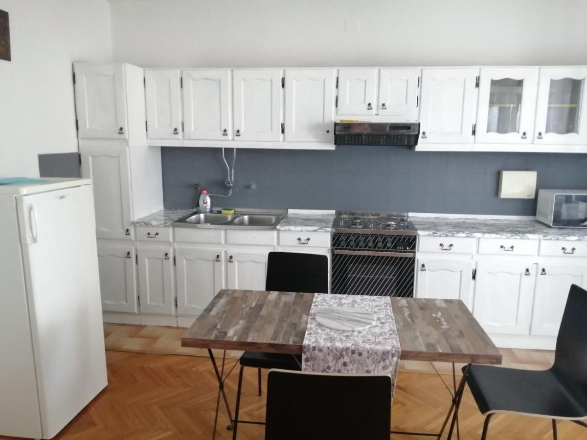 Apartments Vita Novi Vinodolski Eksteriør billede