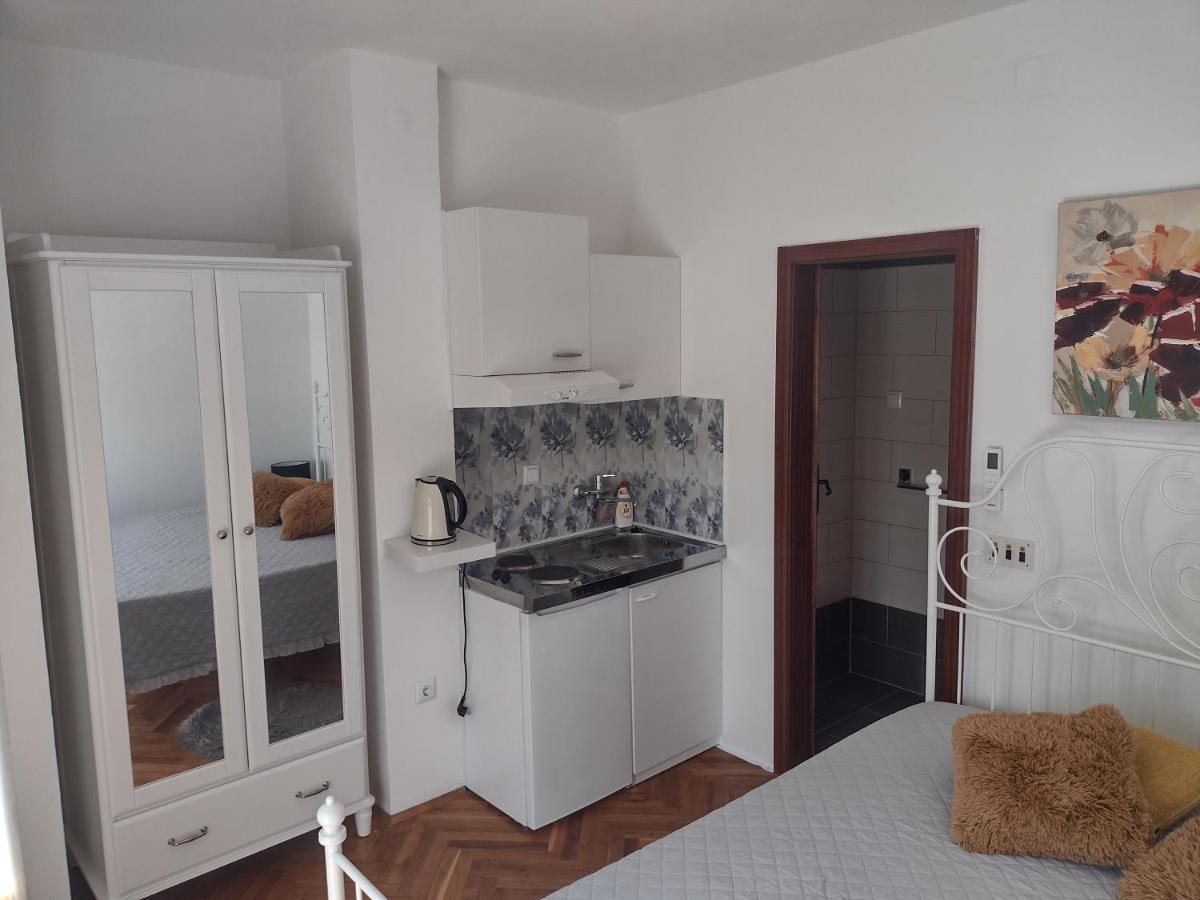 Apartments Vita Novi Vinodolski Eksteriør billede