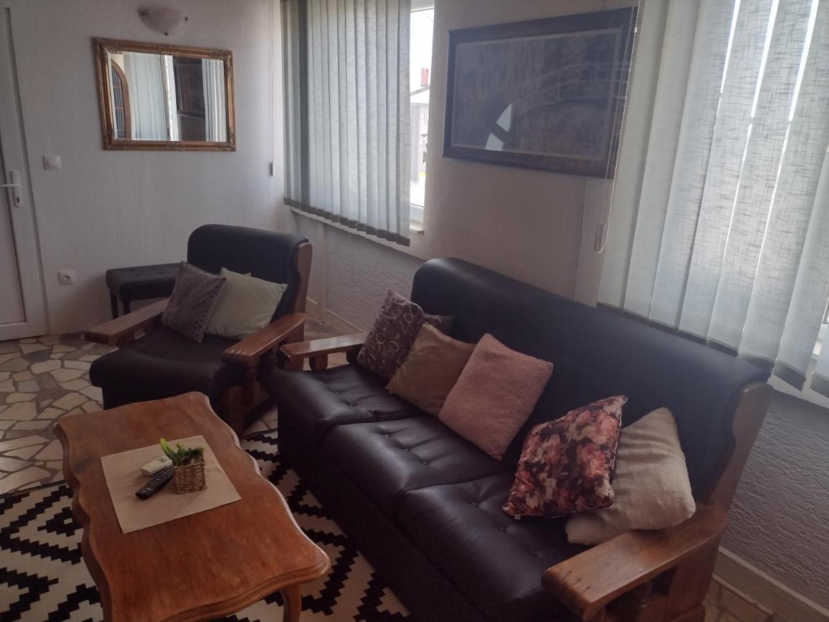 Apartments Vita Novi Vinodolski Eksteriør billede