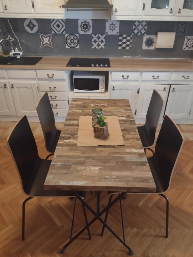 Apartments Vita Novi Vinodolski Eksteriør billede
