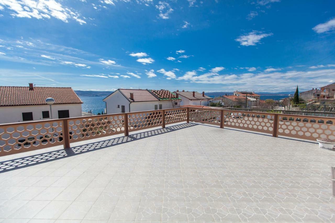 Apartments Vita Novi Vinodolski Eksteriør billede